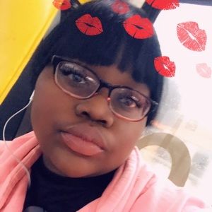 Meet your Posher, Erica